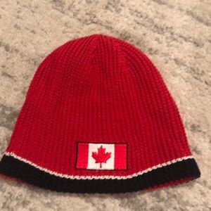 Women’s Canadiens knit hat
